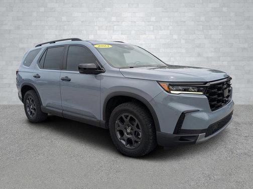 2023 Honda Pilot TrailSport
