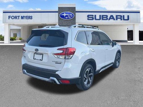 2023 Subaru Forester Touring