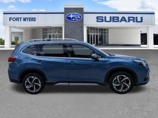 Horizon Blue Pearl 2024 Subaru Forester Touring