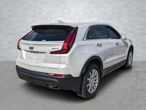 2019 Cadillac XT4 Luxury