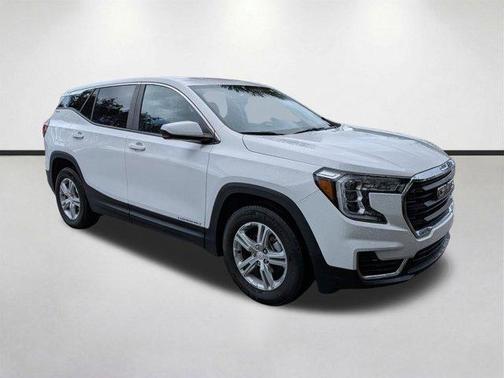 Summit White 2024 GMC Terrain SLE
