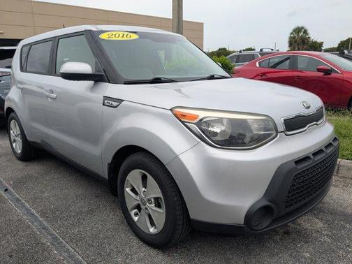 2016 Kia Soul Base
