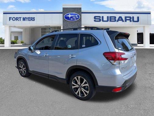 Ice Silver Metallic 2024 Subaru Forester Limited
