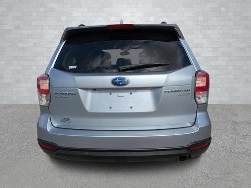 2017 Subaru Forester 2.5i Touring