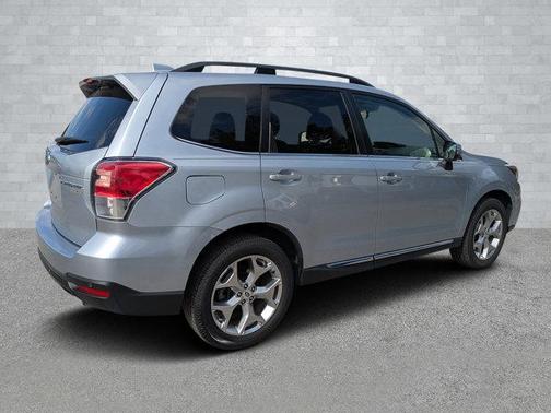 2017 Subaru Forester 2.5i Touring
