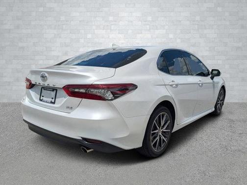 2023 Toyota Camry XLE