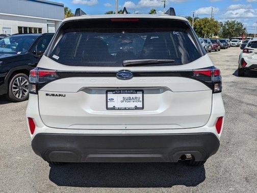 2025 Subaru Forester Premium