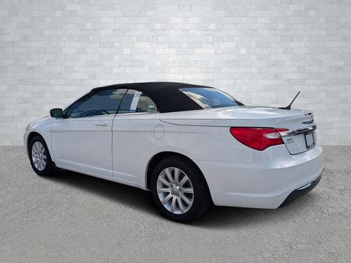 2012 Chrysler 200 Touring