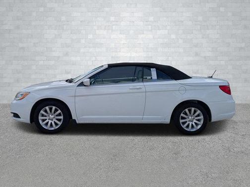 2012 Chrysler 200 Touring