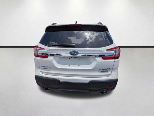 Crystal White Pearl 2026 Subaru Ascent Touring