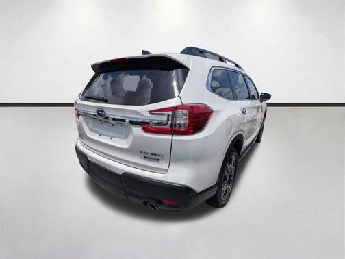 Crystal White Pearl 2026 Subaru Ascent Touring