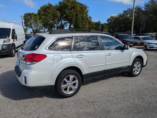 2013 Subaru Outback 2.5i Limited
