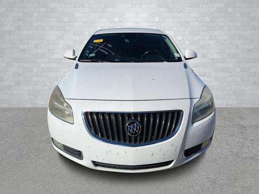 2013 Buick Regal Premium 1