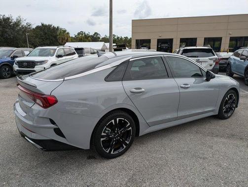 2023 Kia K5 GT-Line