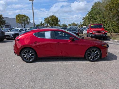 2019 Mazda Mazda3 FWD w/Preferred Package