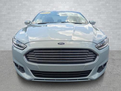2014 Ford Fusion Hybrid SE