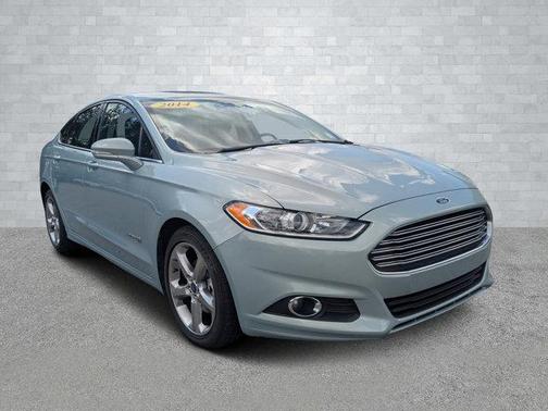 2014 Ford Fusion Hybrid SE