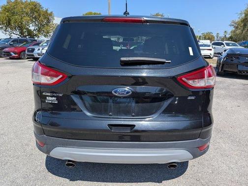 Tuxedo Black 2015 Ford Escape SE