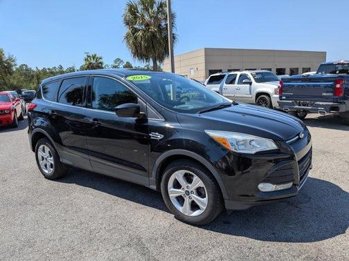 Tuxedo Black 2015 Ford Escape SE