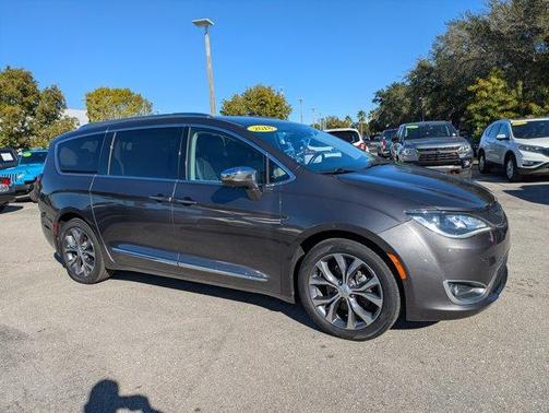 2018 Chrysler Pacifica Limited
