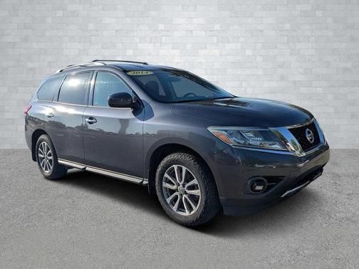 2014 Nissan Pathfinder SV