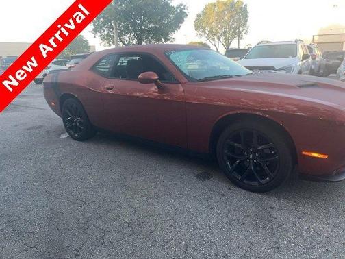2021 Dodge Challenger SXT