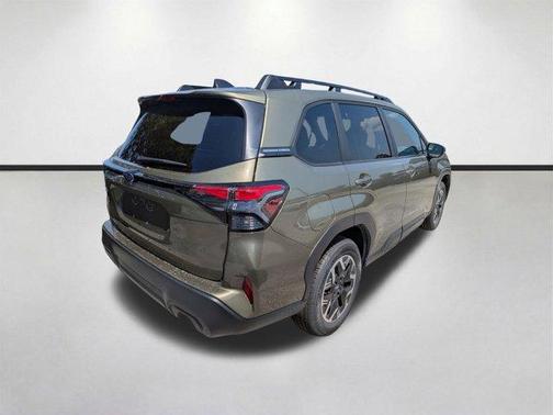 Autumn Green Metallic 2026 Subaru Forester Premium