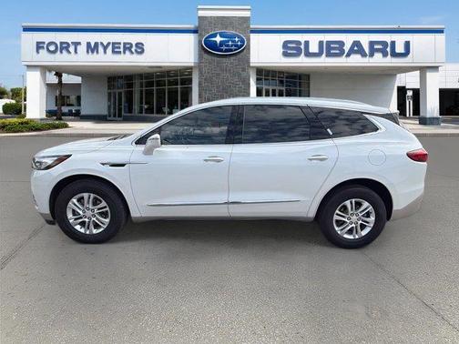 2020 Buick Enclave Essence