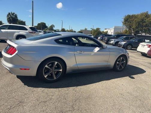 2016 Ford Mustang V6