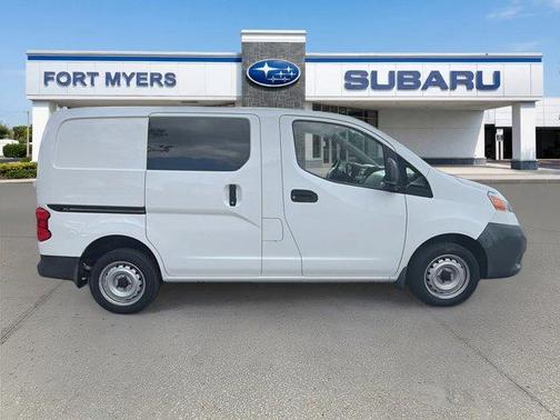 2015 Nissan NV200 S