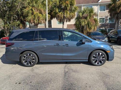 2025 Honda Odyssey Elite