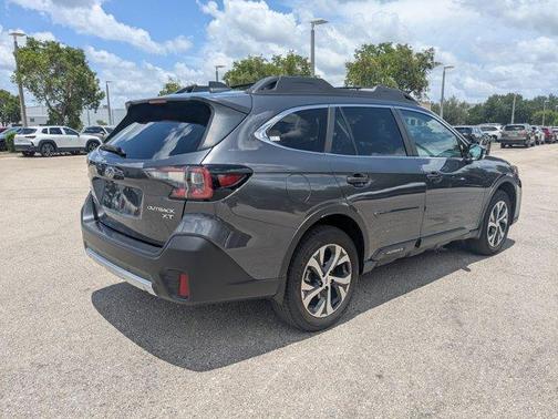 2022 Subaru Outback Limited XT