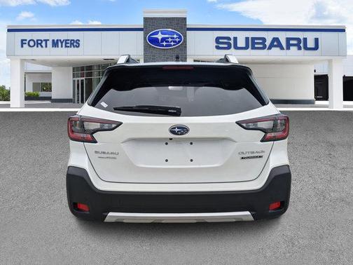 2025 Subaru Outback Touring XT