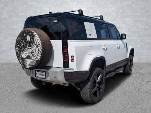 2024 Land Rover Defender P300