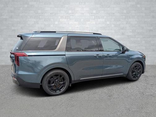 2025 Kia Carnival SX Prestige