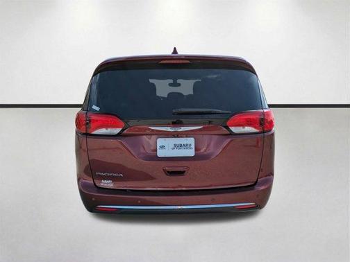 Velvet Red Pearlcoat 2018 Chrysler Pacifica Touring Plus
