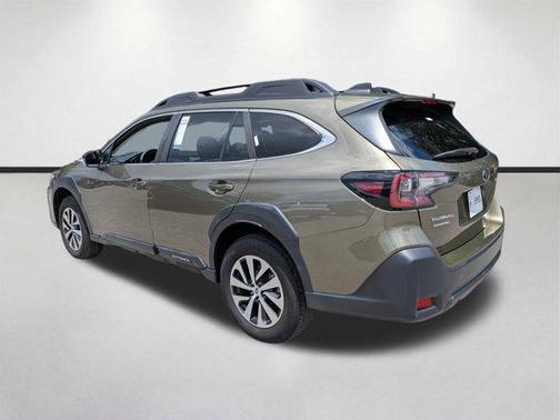 Autumn Green Metallic 2024 Subaru Outback Premium