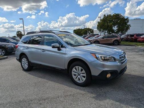 2017 Subaru Outback 2.5i Premium