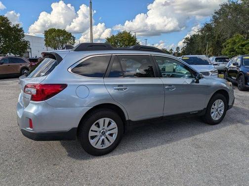 2017 Subaru Outback 2.5i Premium
