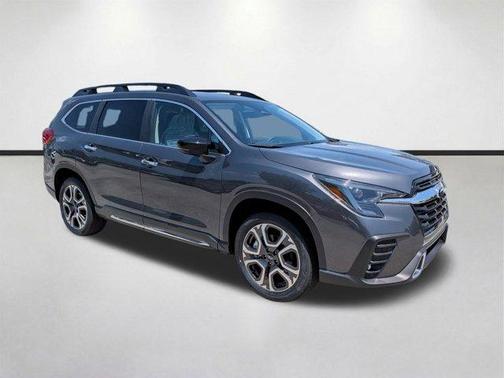 Magnetite Gray Metallic 2026 Subaru Ascent Touring