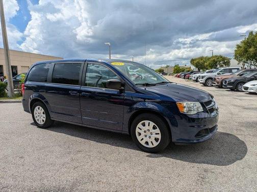 2017 Dodge Grand Caravan SE
