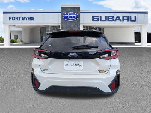 Crystal White Pearl 2024 Subaru Crosstrek Sport