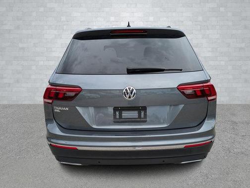 2020 Volkswagen Tiguan 2.0T SEL