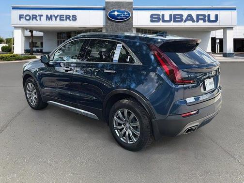 2021 Cadillac XT4 Premium Luxury