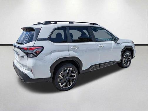 Crystal White Pearl 2026 Subaru Forester Limited