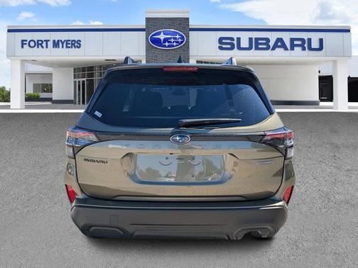 2025 Subaru Forester Hybrid Premium