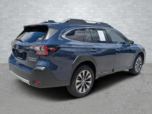 2023 Subaru Outback Touring XT