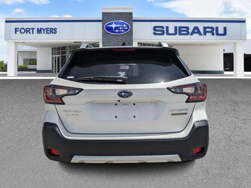 2025 Subaru Outback Touring XT