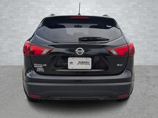 2017 Nissan Rogue Sport SV