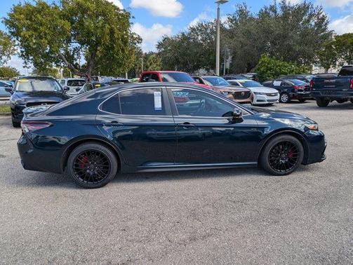 2021 Toyota Camry SE
